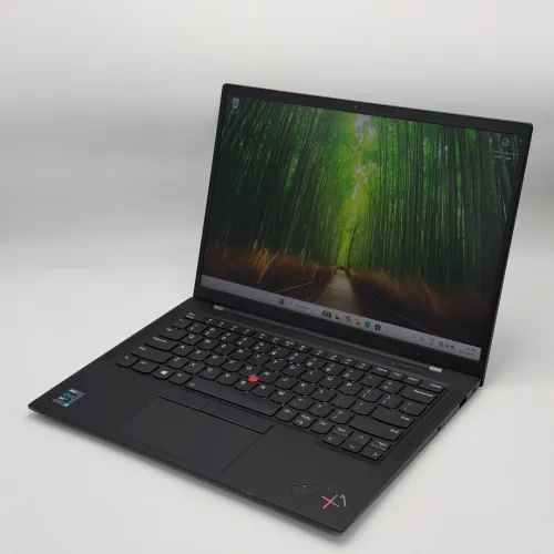 LENOVO THINKPAD X1 Carbon Gen 9 / I7-1165G7 / 16Go DDR4x / 1To SSD / 14 FHD+