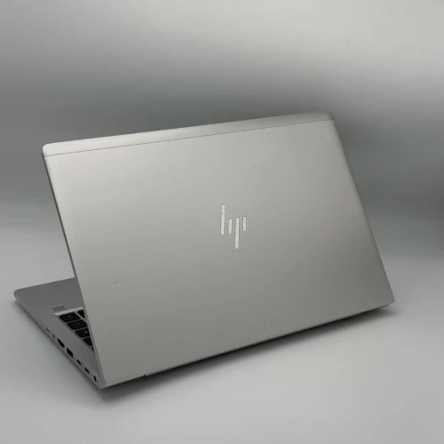 HP EliteBook 640 G10 Tactile / i7-1365U / 32 Go / 1 To SSD / 14 FHD