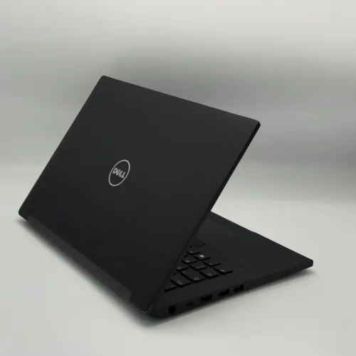 DELL LATITUDE 7480 / 6th I7-6600U / 16GO DDR4 / 512SSD / 14 FHD 