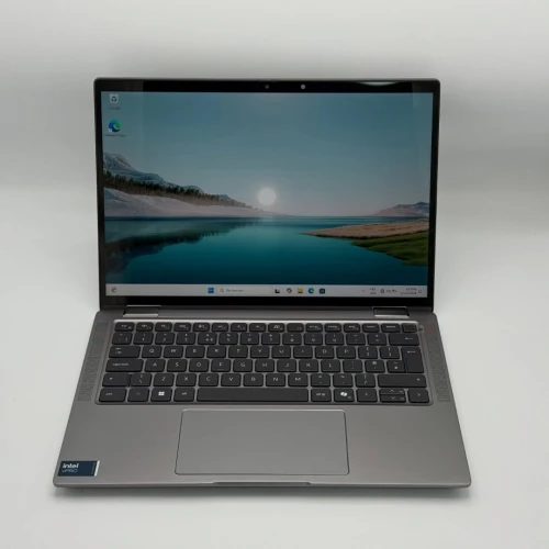 Dell Latitude 7350 x360 Convertible / Ultra 7 165U / 16 Go DDR5 / 512 Go SSD / 13.3 QHD+ Tactile