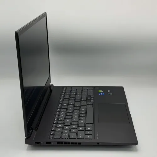HP Victus 16  / i7-13620H / 16 Go DDR5 / 512 Go SSD / RTX 4060 8Go / 16.1 FHD 144Hz
