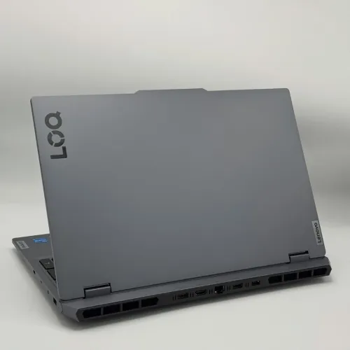 Lenovo LOQ 15 / i5-13450HX / 24 Go DDR5 / 1 To SSD / RTX 5050 8 Go / 15.6 FHD 144Hz
