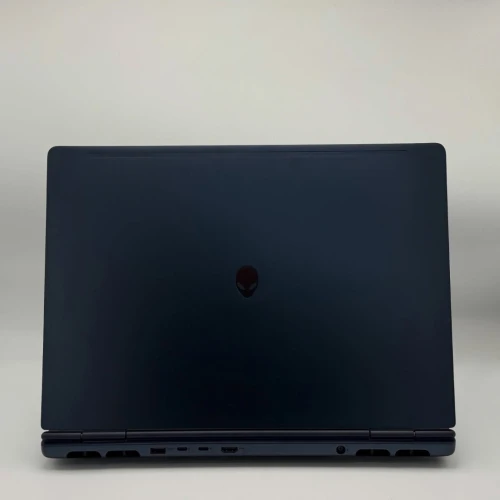 Alienware 16X Aurora / Core Ultra 9 275HX / 32 Go / 2 To SSD / RTX 5070 / 16 QHD+ 240Hz