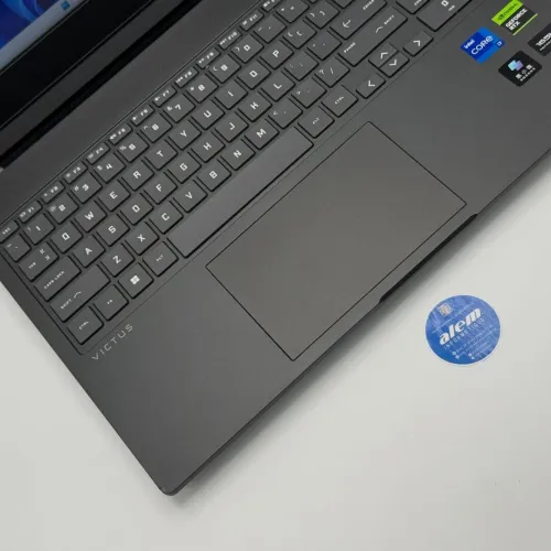 HP VICTUS GAMING O16 / 13th I7-13620H / 16Go DDR5 / 1To SSD / NVIDIA RTX 4070 8Go / 16 QHD 165Hz