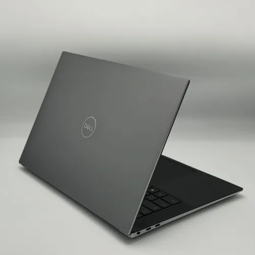 DELL PRECISION 5550 / i7-10850H / 32Go / 512SSD / Quadro T1000 / 15.6 4K Tactile