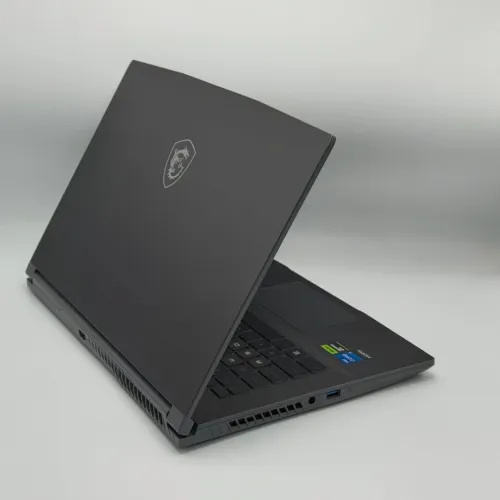 MSI Thin 15 B13VF / Core i5-13420H / RTX 4060 / 16 Go RAM