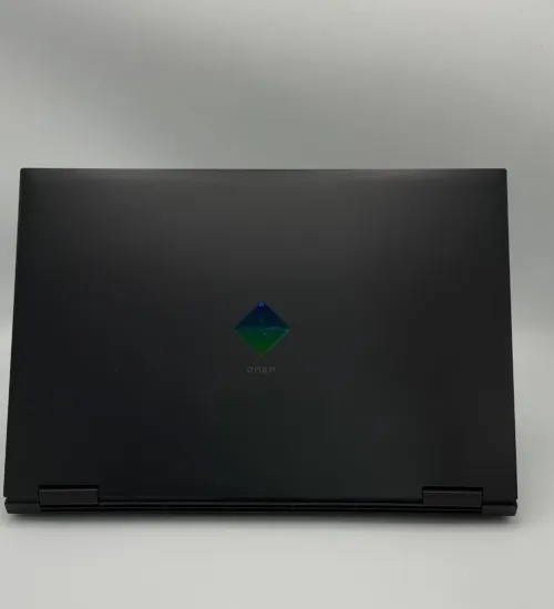 HP OMEN GAMING 15 / i7-11800H / RTX 3050 Ti / 16Go RAM / 512Go SSD