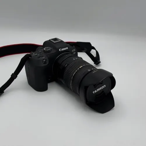 CAMERA CANON R7 + ADAPTER + OBJECTIF TAMRON 28-75mm + 128GO (2x64) SD LEXAR