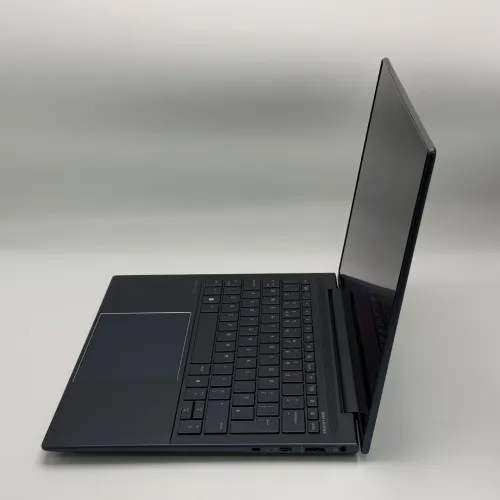 HP DRAGONFLY 13.5 G4 Tactile / 13th I7-1355U / 32Go DDR5 / 512SSD / 13.5 FHD+