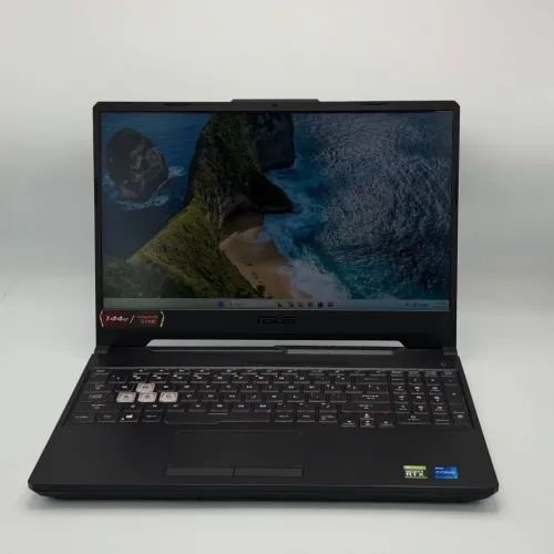ASUS TUF Gaming F15 / i7-11800H / 16 Go DDR4 / 512 Go SSD / RTX 3060 6 Go / 15.6 FHD 144 Hz