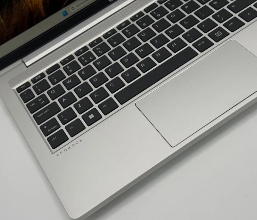 HP PROBOOK 440 G9 / 12th I5-1235U / 16Go DDR4 / 256SSD / 14 FHD