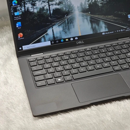 DELL LATITUDE 7330 CARBON / 12th i5-1235U / 16GO DDR4 / 256GO SSD / 13.3" FHD