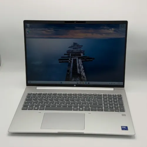 HP ProBook 460 G11 / Ultra 5 125U / 16 Go DDR5 / 512 Go SSD / 16 FHD+