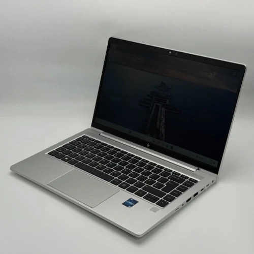 HP ELITEBOOK 640 G10 / 13th i5-1345U vPRO / 16Go DDR4 / 256SSD / 14  FHD