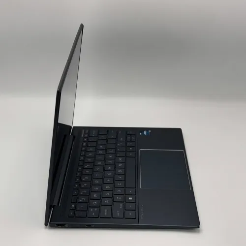 HP DRAGONFLY G3 Tactile / 12th vPRO i5-1245U / 16Go DDR5 / 512SSD / 13.5 FHD+ Tactile