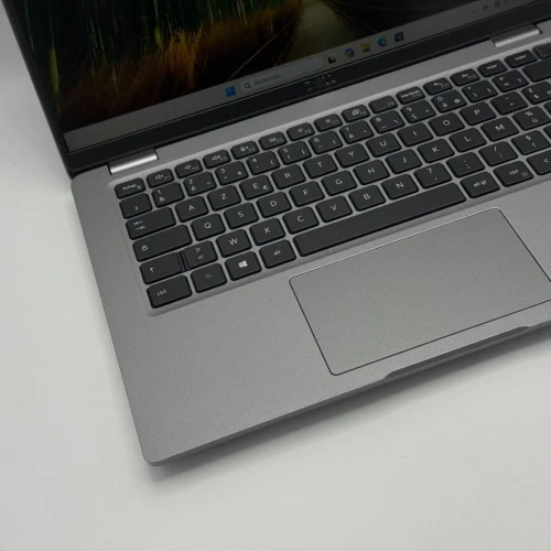 Dell Latitude 5420 / i5-1145G7 / 16 Go / 256 Go SSD / 14 FHD