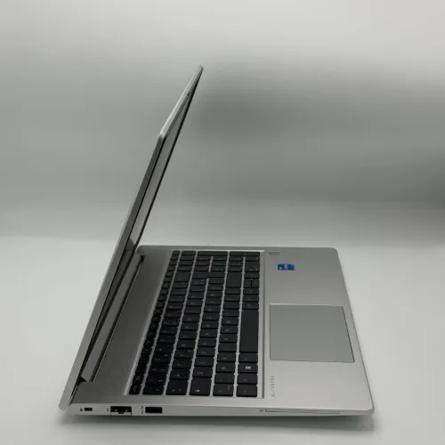HP EliteBook 650 G10 / 13th Gen i5-1335U / 16 Go DDR4 / 512 Go SSD / 15.6 FHD