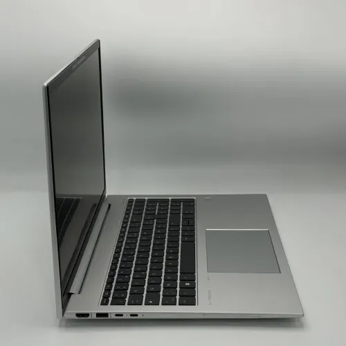 HP ELITEBOOK 865 G10 / AMD RYZEN 5 7545U / 16Go DDR5 / 512SSD / 16 FHD+