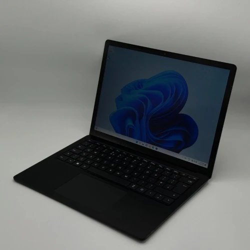 Microsoft SURFACE LAPTOP 5 Tactile / 12th i7-1265U / 16GO DDR5 / 256SSD / 13.4  2.5K TACTILE 
