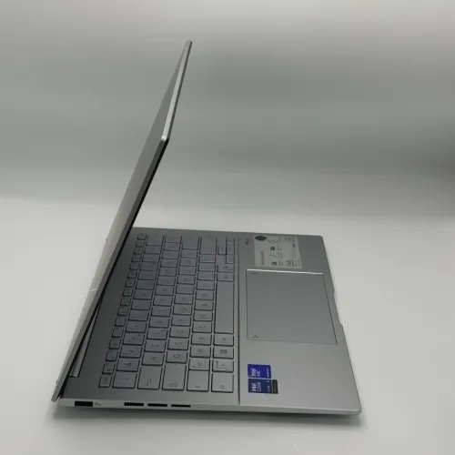 ASUS Zenbook 14 OLED 3K 120Hz / Ultra 9 / 32 Go / 1 To SSD  Ultra Premium