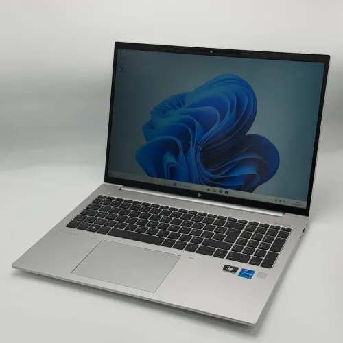 HP ELITEBOOK 860 G9 / 12th I5-1235U / 8Go DDR5 / 256SSD / 16 FHD+