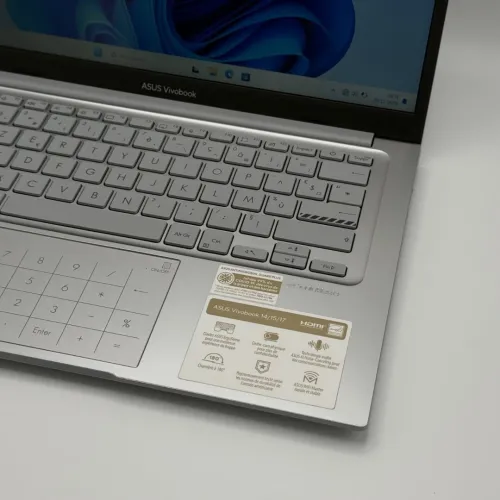 ASUS Vivobook X1404Z / i5-1235U / 16 Go DDR4 / 512 Go SSD NVMe / 14 FHD