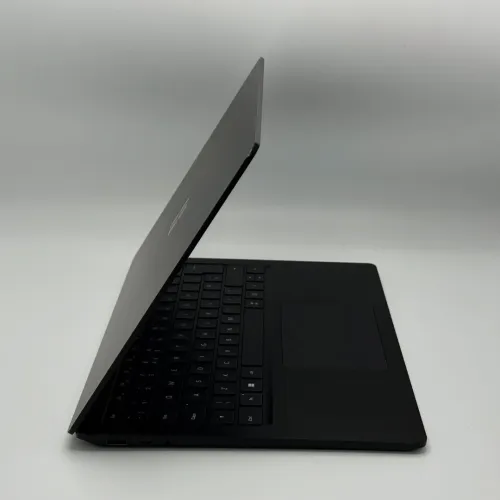 Microsoft SURFACE LAPTOP 5 Tactile / 12th i7-1265U / 16GO DDR5 / 256SSD / 13.4  2.5K TACTILE 