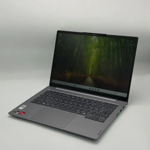 LENOVO THINKBOOK 14 G7 / RYZEN 7 7735Hs / 32Go DDR5 / 512SSD / AMD RADEON 680M / 14 FHD+