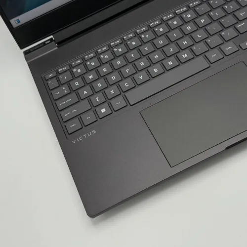 HP Victus 16  / i7-13620H / 16 Go DDR5 / 512 Go SSD / RTX 4060 8Go / 16.1 FHD 144Hz