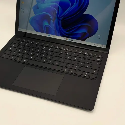 SURFACE LAPTOP 4 Tactile / 11th I7-1185G7 / 16Go DDR4X / 512SSD / 13.5 2.2K