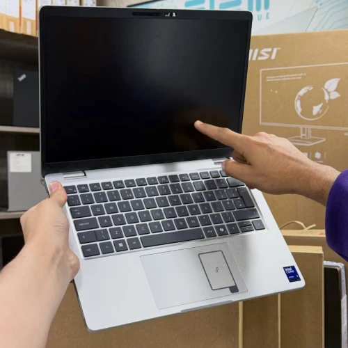 Dell Pro 13 Plus  Tactile / Ultra 5 235U vPro / 16 Go DDR5 5600 MHz / 512 Go SSD / 13.3 FHD+