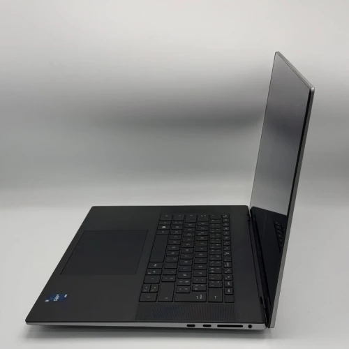 DELL PRECISION 5770 / 12th I9-12900H / NVIDIA RTX A3000 12Go / 32Go DDR5 / 1To / 17 4K TACTILE