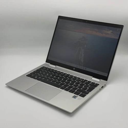 HP EliteBook 830 G10 x360 / i7-1365U / 32Go DDR5 / 512Go SSD / 13.3 FHD Tactile