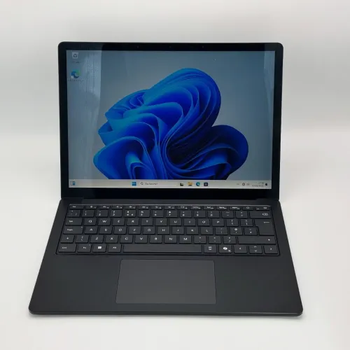 SURFACE LAPTOP 6 For Business / ULTRA 5 135H / 16Go DDR5X / 256Go SSD / 13.4 QHD Tactile