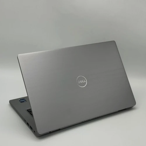 Dell Latitude 7330 / i5-1245U / 16 Go DDR4 / 256 Go SSD / 13.3 FHD