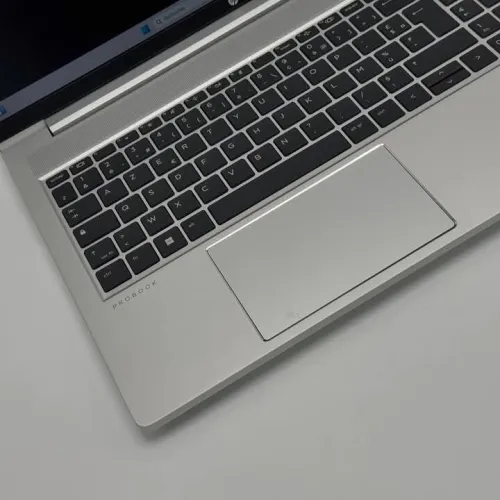HP PROBOOK 450 G10 / 13th I5-1335U / 16Go DDR4 / 512Go SSD / 15.6 FHD