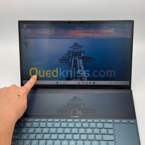 ASUS ZenBook DUO 14 Tactile / 10th I7-10510U / 16Go DDR4 / 512SSD / NVIDIA MX 250 / Double Écran 