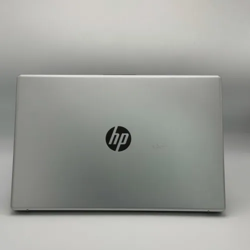 HP Laptop 15 / Ryzen 5 7520U / 16 Go DDR5 / 15.6 FHD