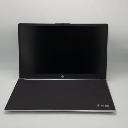 HP Laptop 15-fc0005sf / Ryzen 5 7520U / 8Go / 512Go SSD / 15.6 FHD
