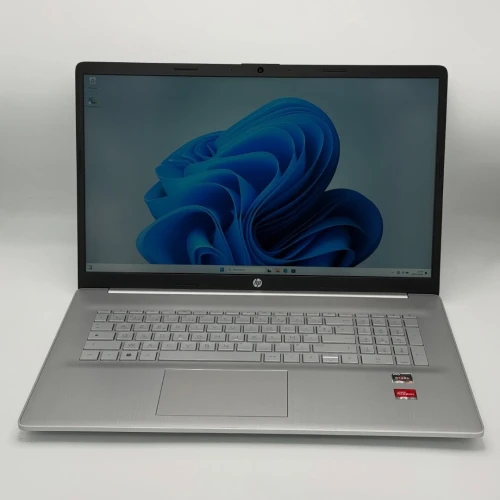 HP LAPTOP 17 / RYZEN 5 7520U / 16Go DDR5 / 512SSD / 17.3 FHD