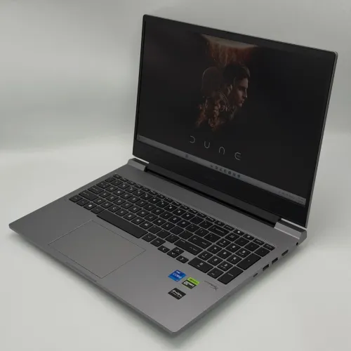 HP OMEN Gaming 16 / i7-14650HX / RTX 4060 / QHD+ 240Hz