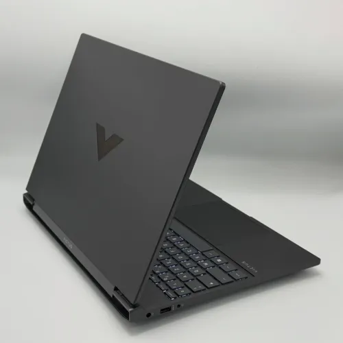 HP Victus Gaming 15 / Ryzen 5 AI 340W / 16 Go DDR5 / 512 Go SSD / RTX 5050 8 Go / 15.6 FHD 144 Hz