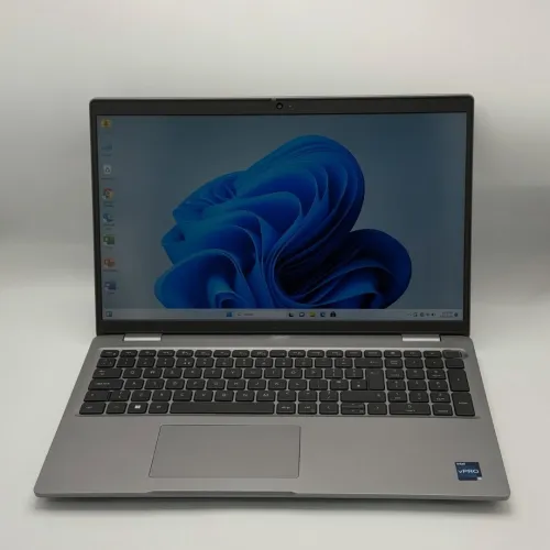 Dell Latitude 5540 / i5-1345U / 16 Go / 256 Go SSD / 15.6 FHD