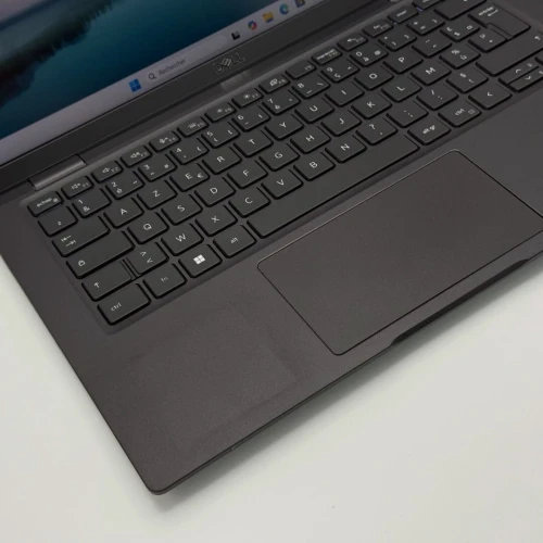 Dell Latitude 7430 / i5-1250P / 16 Go DDR5 / 256 Go SSD / 14 FHD