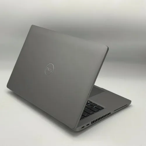 Dell Latitude 5431 / i5-1250P / 16 Go DDR5 / 512 Go SSD / 14 FHD