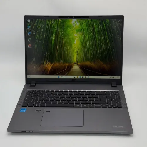 Acer TravelMate P2 16 / i3-1315U / 8 Go / 512 Go SSD / 16 FHD+