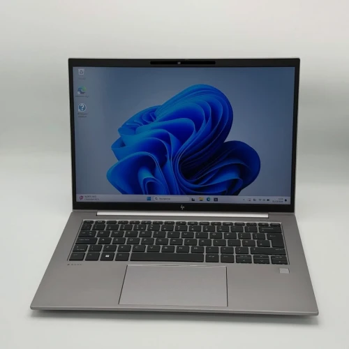 HP ZBook Firefly 14 G10 A / Ryzen 7 PRO 7840HS / 32 Go / 512 Go SSD / 14 FHD