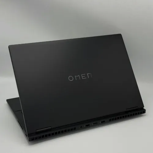 HP OMEN 16 / i7-14650HX / 16 Go DDR5 / RTX 4060 / QHD 240Hz