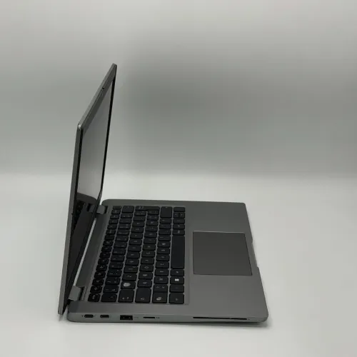 DELL LATITUDE 5330 / vPRO 12th I5-1245U / 16Go DDR4 / 256SSD / 13.3 FHD