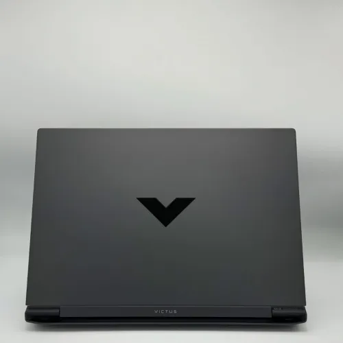 HP Victus Gaming 15-fb2063dx / Ryzen 5 7535HS / RX 6550M / 8Go Extensible / 512Go SSD / 15.6 FHD 144Hz